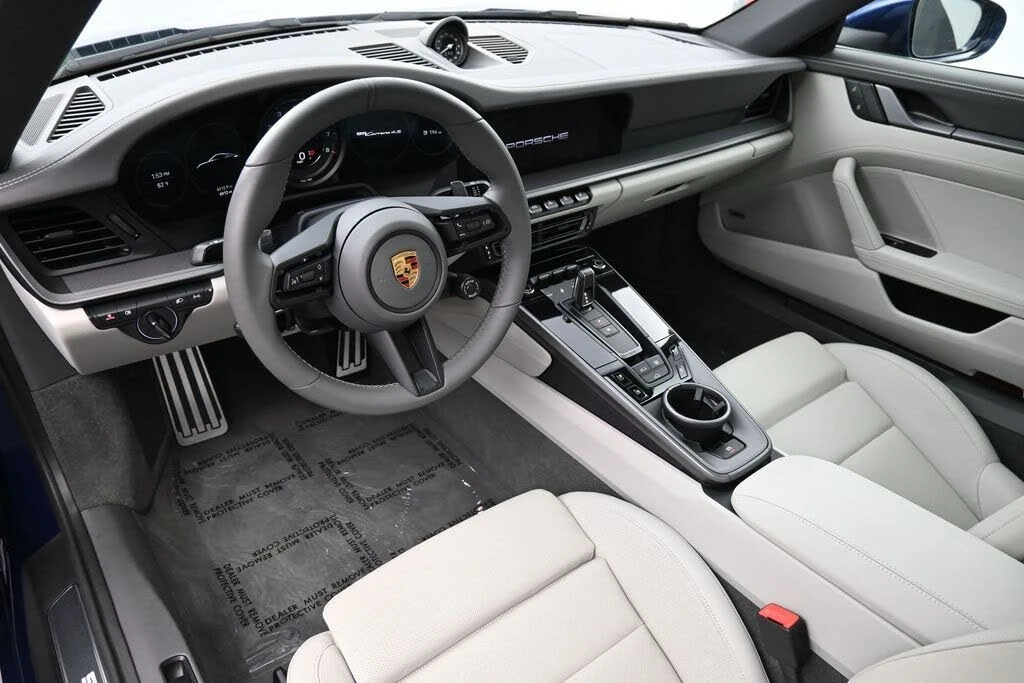 2022 Porsche 992 Carrera 4S - Image 4 of 31