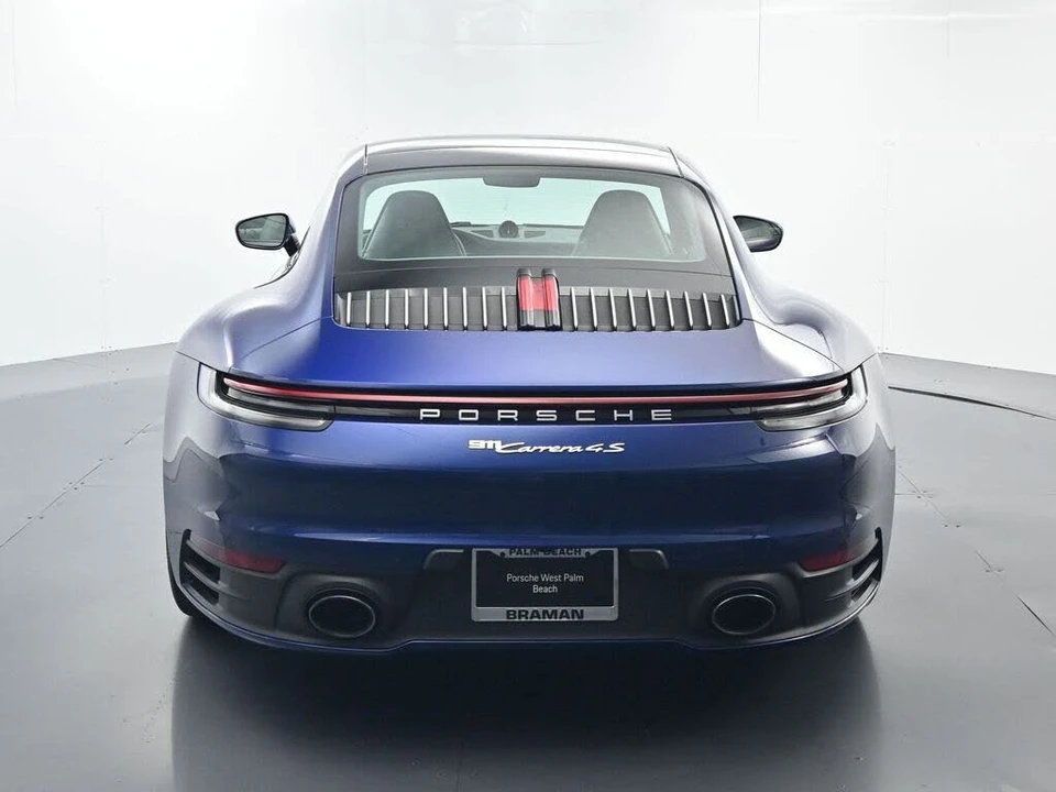 2022 Porsche 992 Carrera 4S - Image 13 of 31