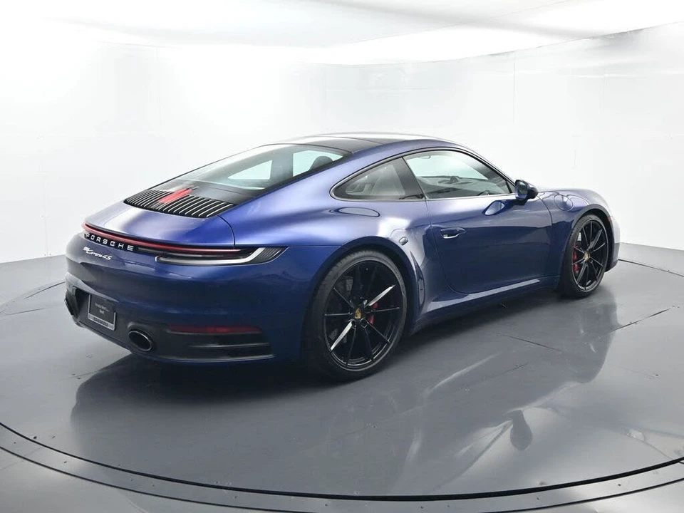 2022 Porsche 992 Carrera 4S - Image 15 of 31