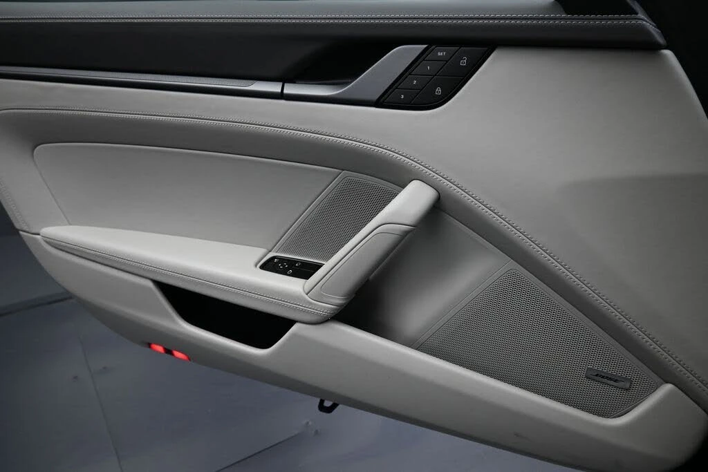 2022 Porsche 992 Carrera 4S - Image 20 of 31