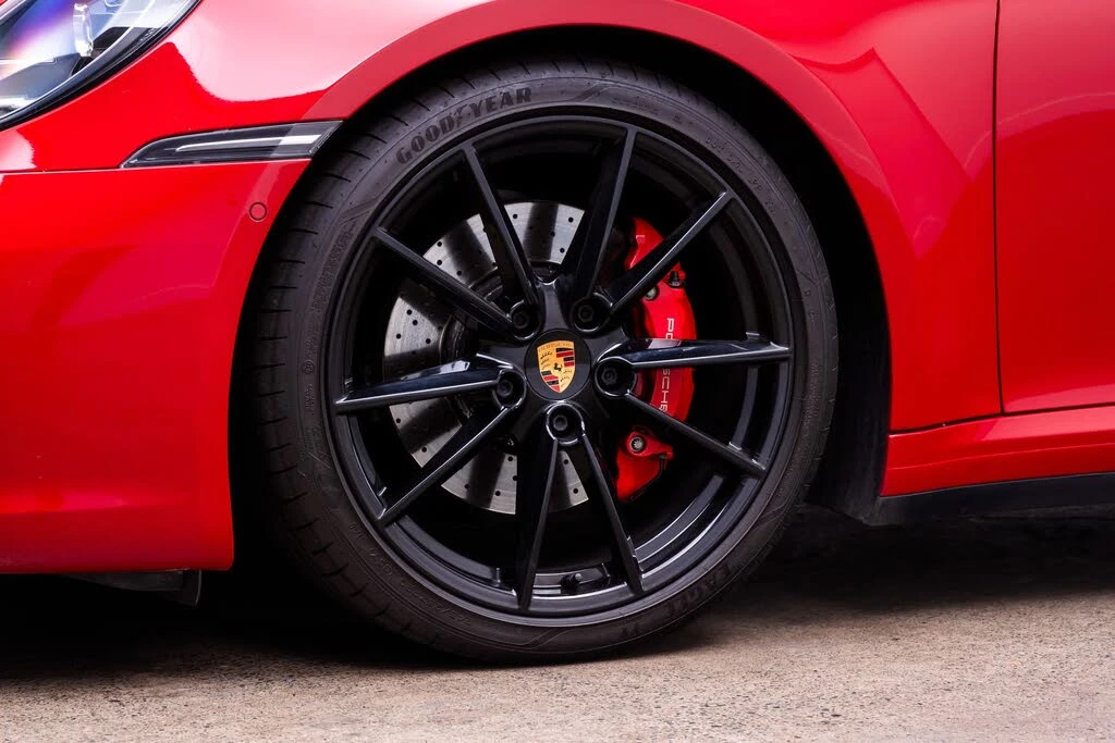 2022 Porsche 992 Carrera 4S - Image 6 of 26