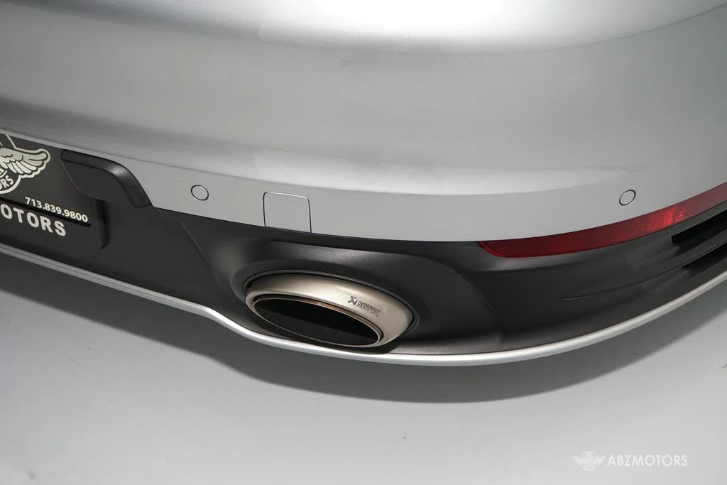 2022 Porsche 992 Carrera 4S - Image 9 of 31