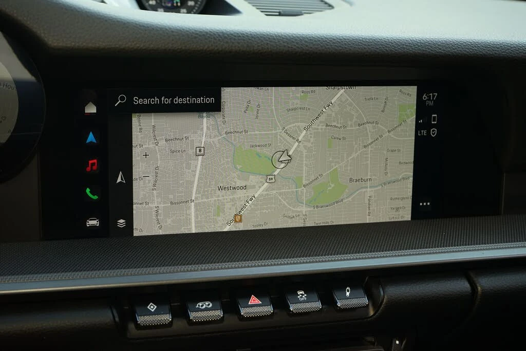 2022 Porsche 992 Carrera 4S - Image 16 of 31