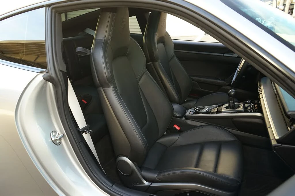 2022 Porsche 992 Carrera 4S - Image 12 of 31