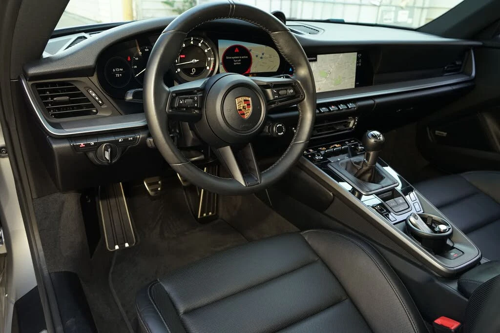 2022 Porsche 992 Carrera 4S - Image 10 of 31