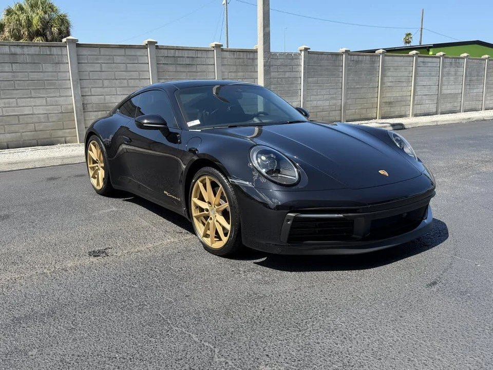 2022 Porsche 992 Carrera 4S - Image 8 of 31