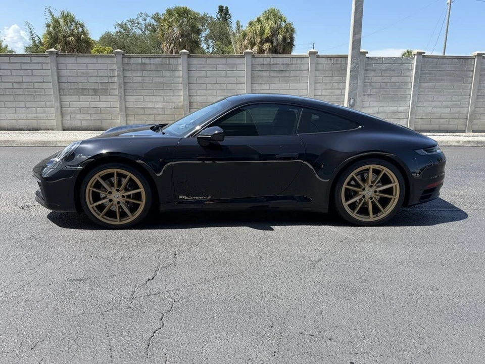 2022 Porsche 992 Carrera 4S - Image 2 of 31