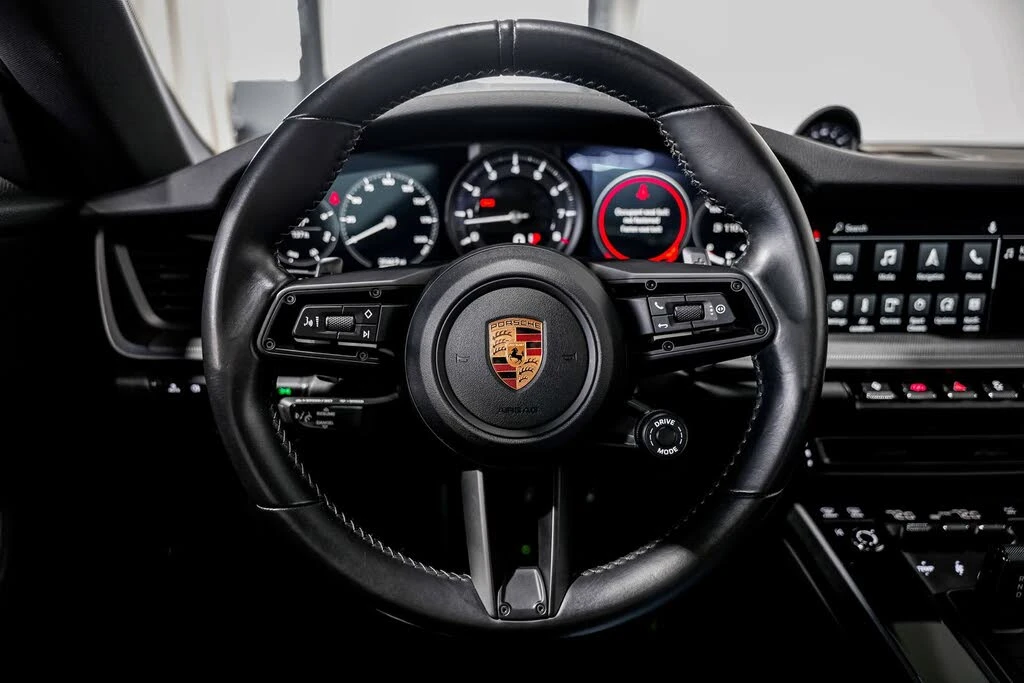 2022 Porsche 992 Carrera 4S - Image 10 of 31
