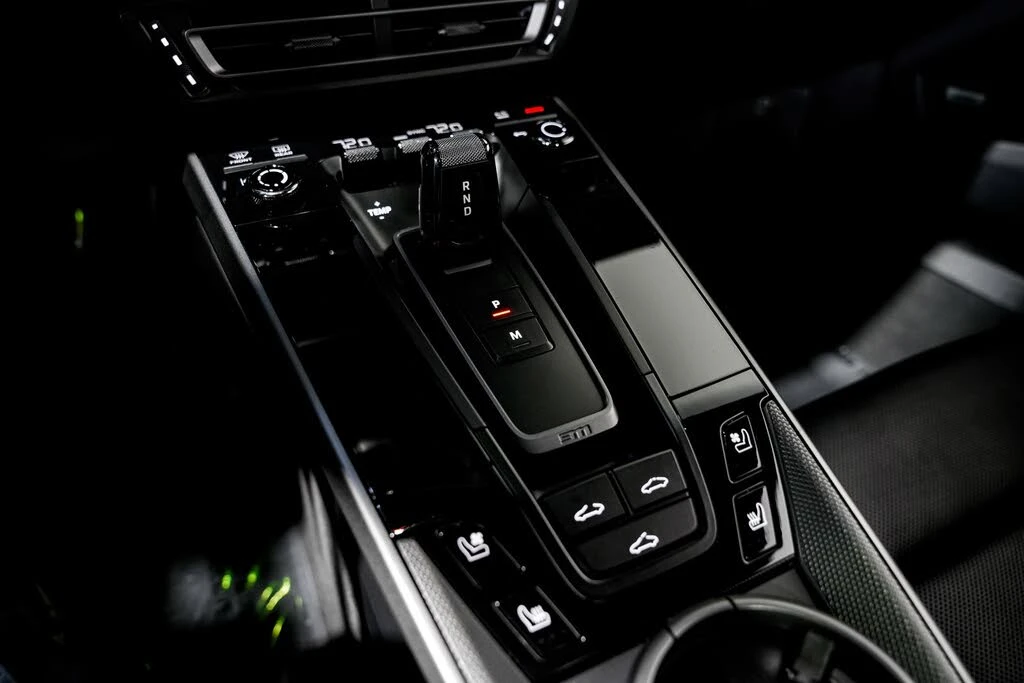 2022 Porsche 992 Carrera 4S - Image 16 of 31