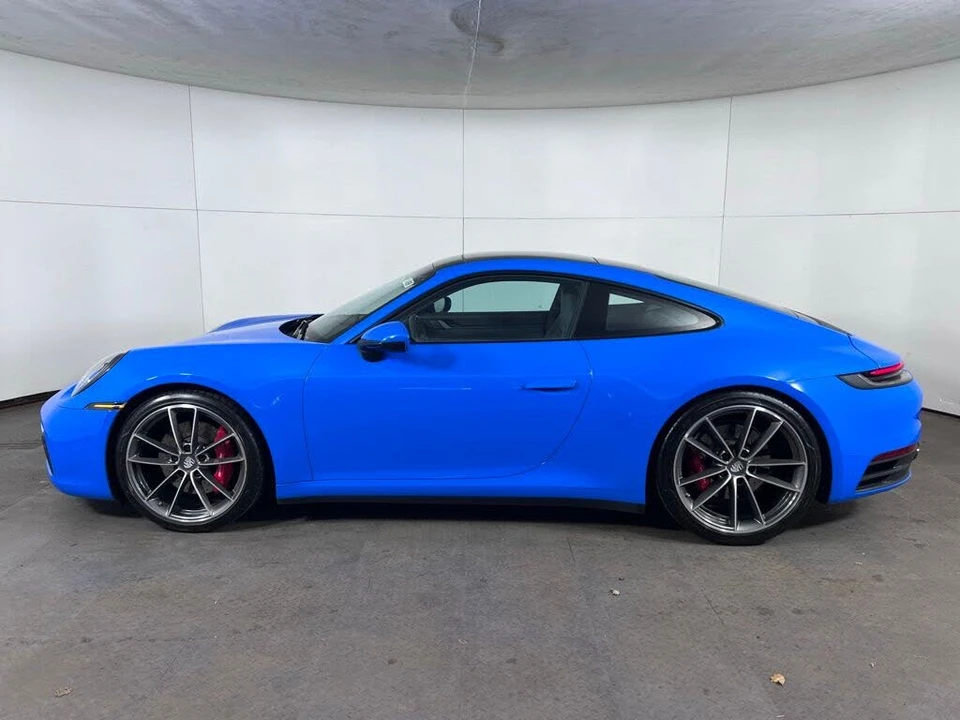 2022 Porsche 992 Carrera 4S - Image 2 of 6