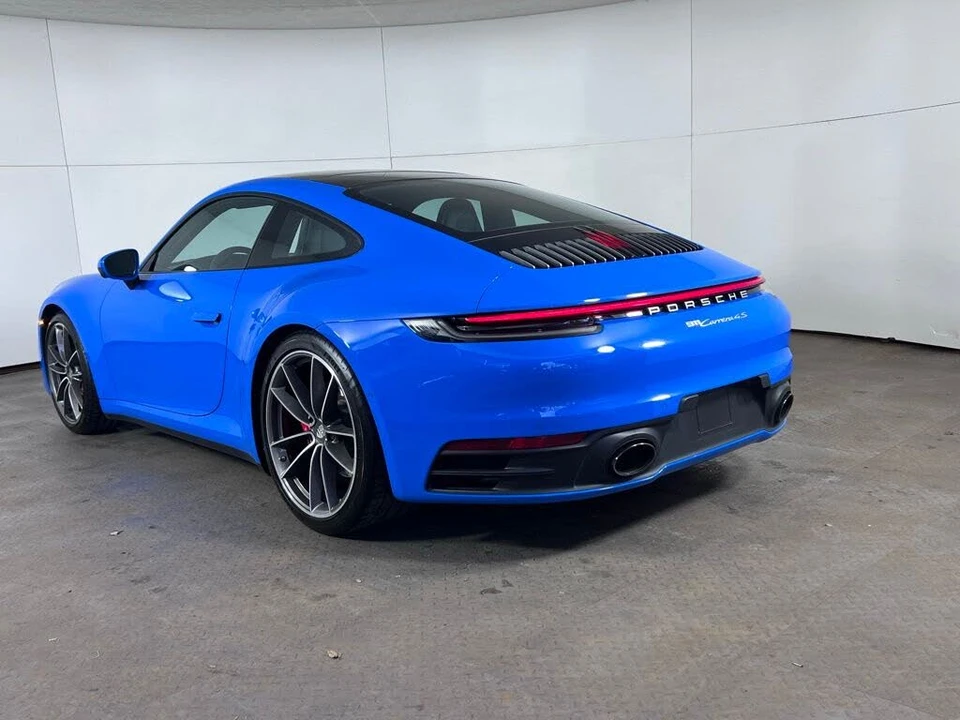2022 Porsche 992 Carrera 4S - Image 3 of 6