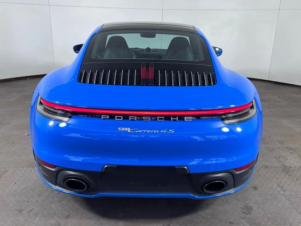 2022 Porsche 992 Carrera 4S - Image 6 of 6
