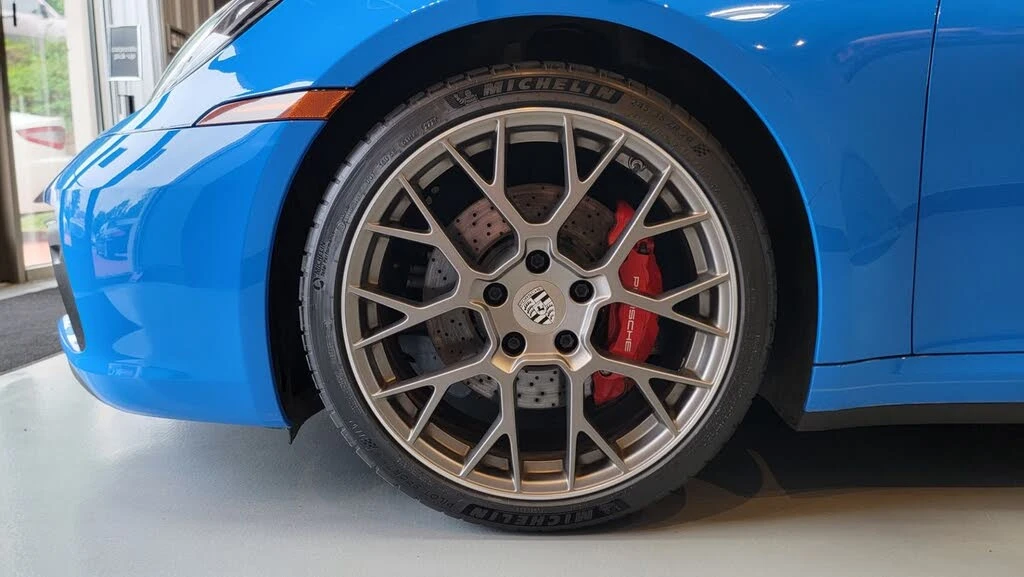 2022 Porsche 992 Carrera 4S - Image 17 of 17