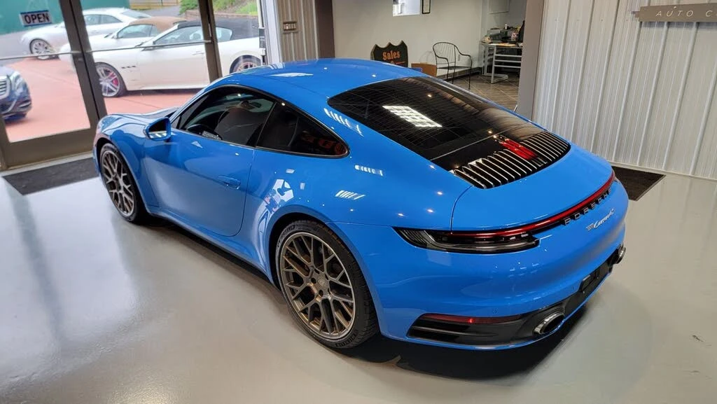 2022 Porsche 992 Carrera 4S - Image 4 of 17