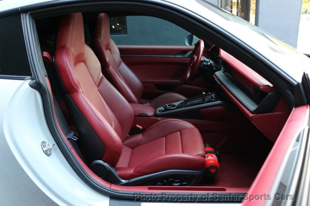 2022 Porsche 992 Carrera 4S - Image 26 of 31