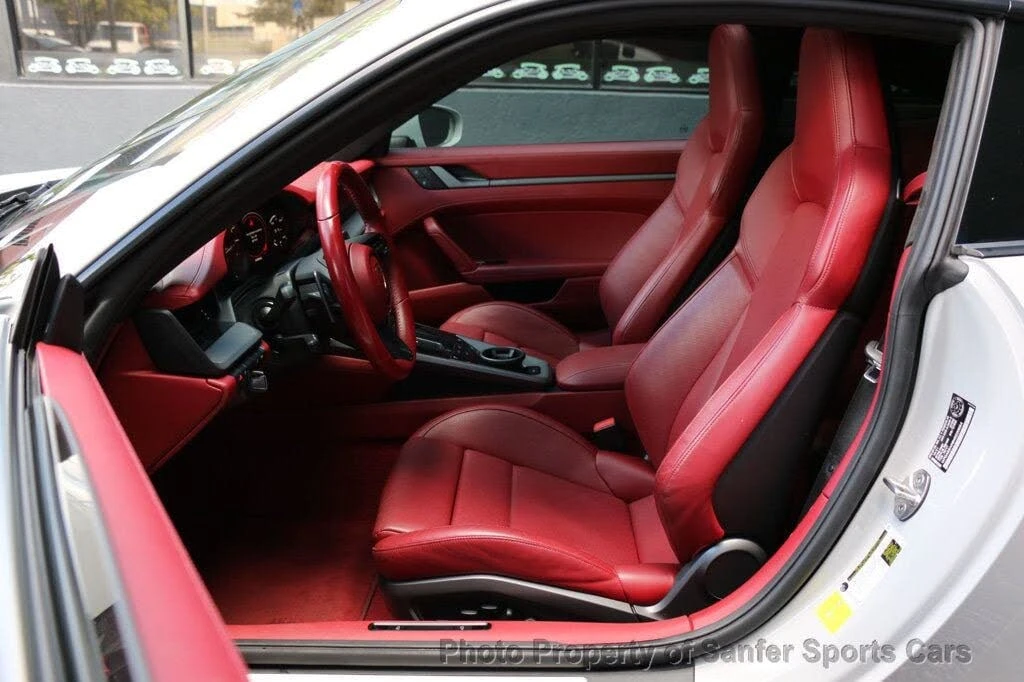 2022 Porsche 992 Carrera 4S - Image 21 of 31