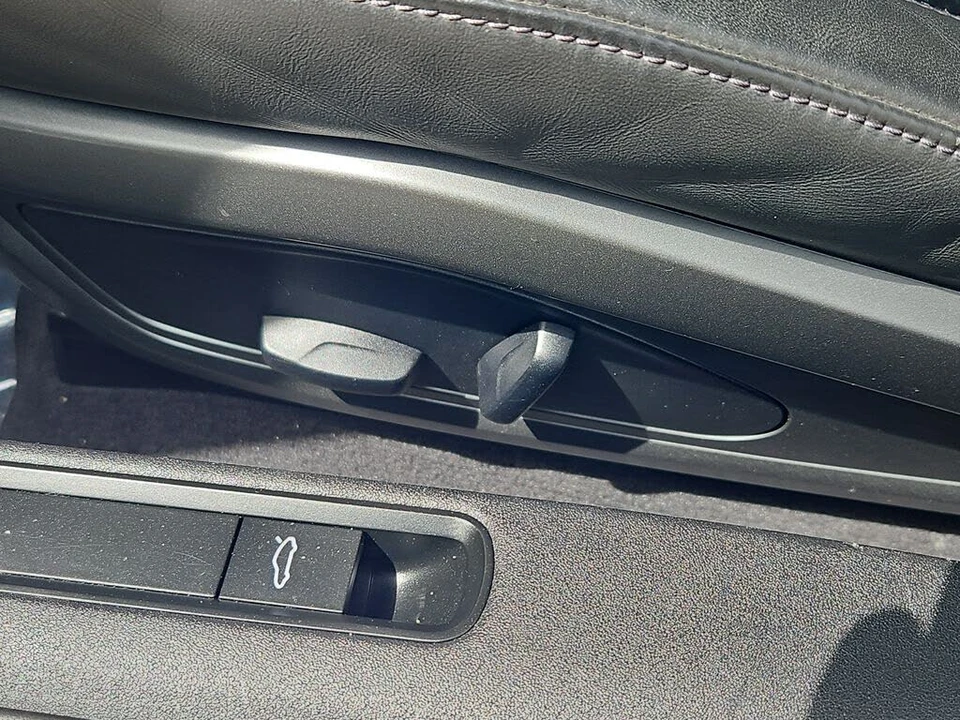 2022 Porsche 992 Carrera 4S - Image 21 of 30