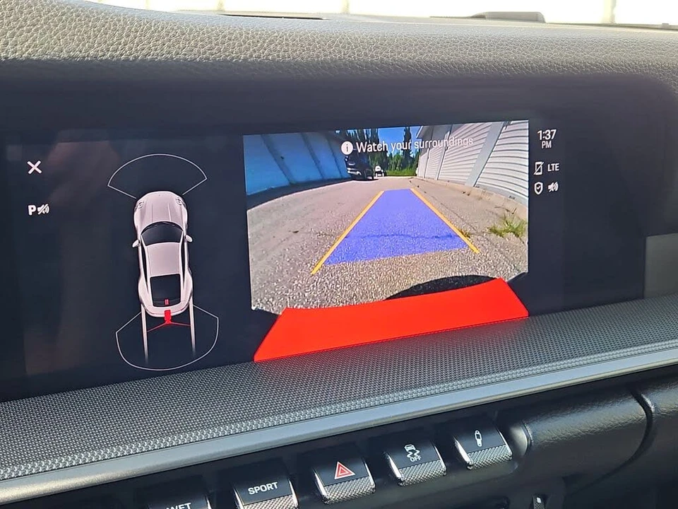 2022 Porsche 992 Carrera 4S - Image 16 of 31