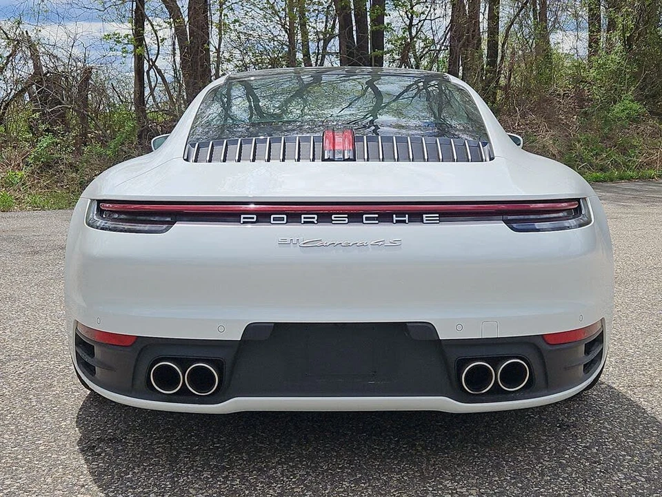 2022 Porsche 992 Carrera 4S - Image 6 of 30