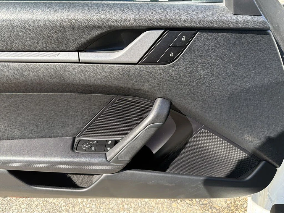 2022 Porsche 992 Carrera 4S - Image 12 of 16