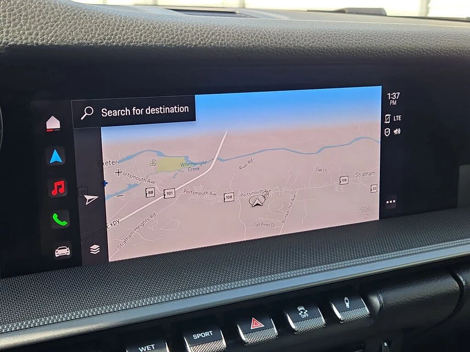 2022 Porsche 992 Carrera 4S - Image 17 of 31
