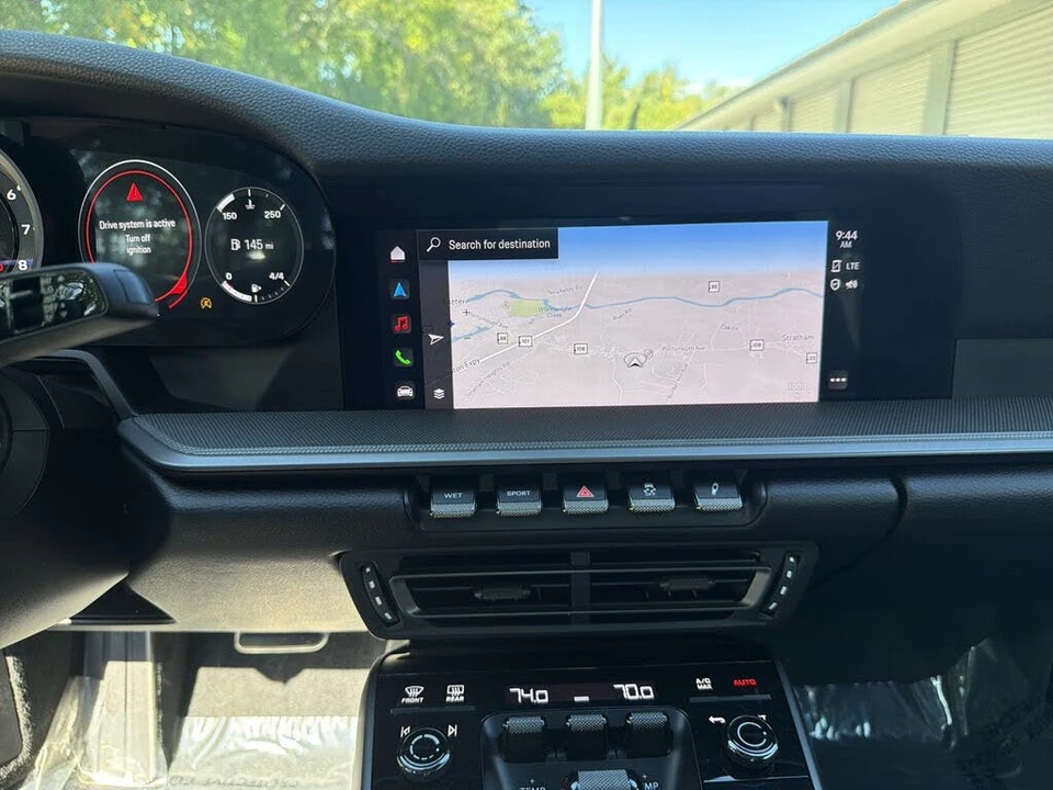 2022 Porsche 992 Carrera 4S - Image 5 of 16