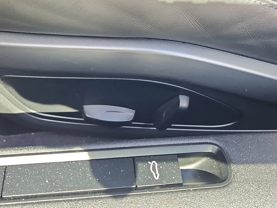 2022 Porsche 992 Carrera 4S - Image 21 of 31