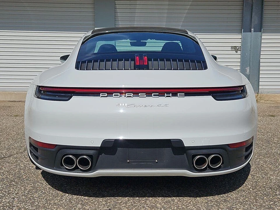 2022 Porsche 992 Carrera 4S - Image 6 of 31