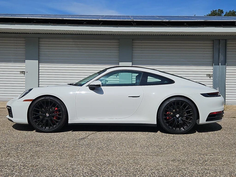 2022 Porsche 992 Carrera 4S - Image 2 of 31