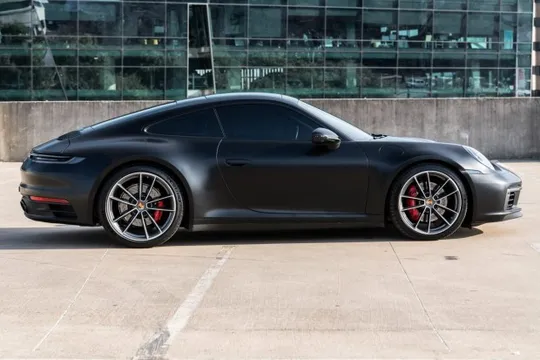 2022 Porsche 992 Carrera 4S - Image 3 of 8