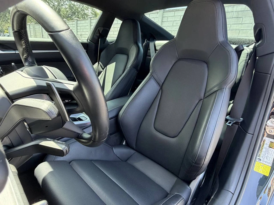 2022 Porsche 992 Carrera 4S - Image 5 of 5