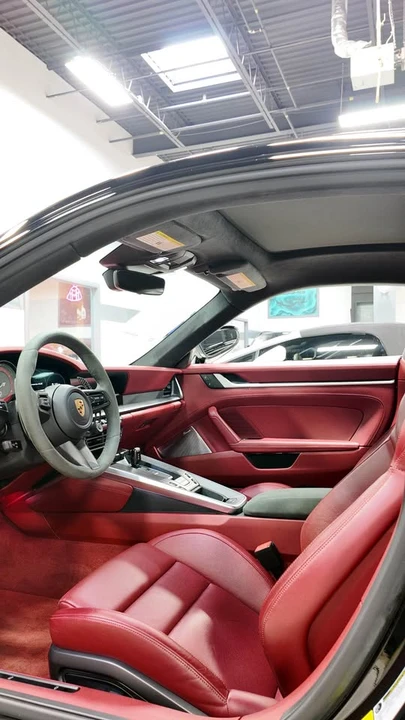 2022 Porsche 992 Carrera 4S - Image 8 of 10