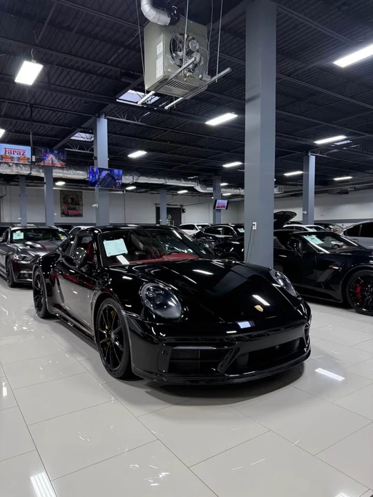 2022 Porsche 992 Carrera 4S - Image 3 of 10