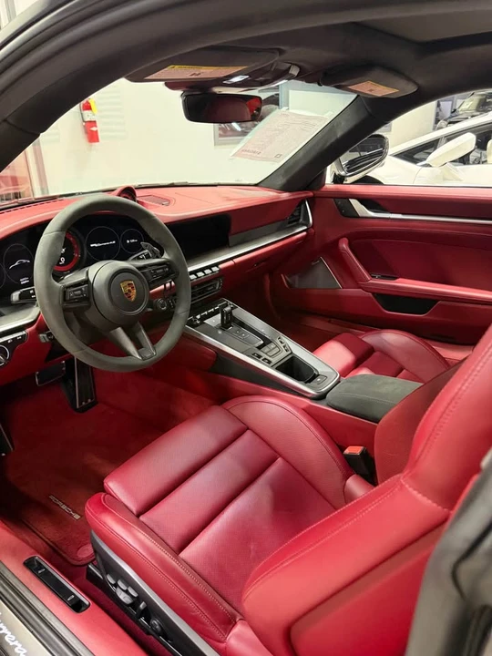 2022 Porsche 992 Carrera 4S - Image 6 of 10