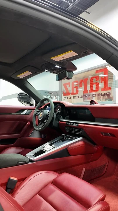 2022 Porsche 992 Carrera 4S - Image 9 of 10