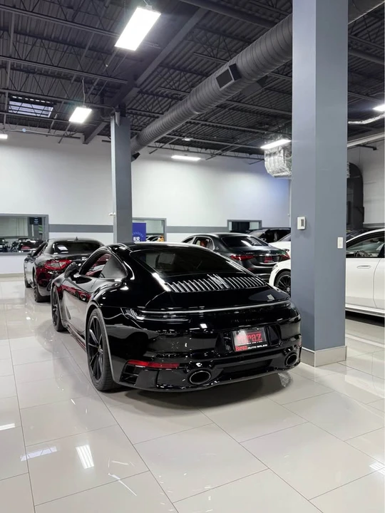 2022 Porsche 992 Carrera 4S - Image 4 of 5