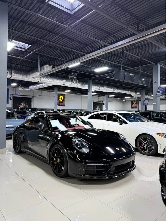 2022 Porsche 992 Carrera 4S - Image 2 of 5