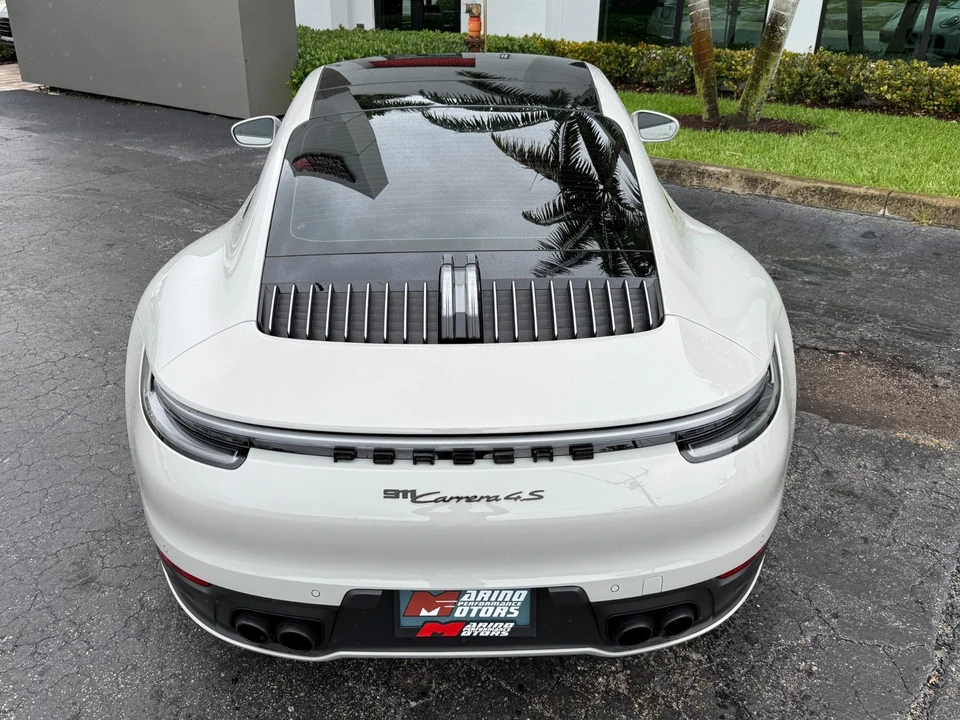 2022 Porsche 992 Carrera 4S - Image 14 of 31
