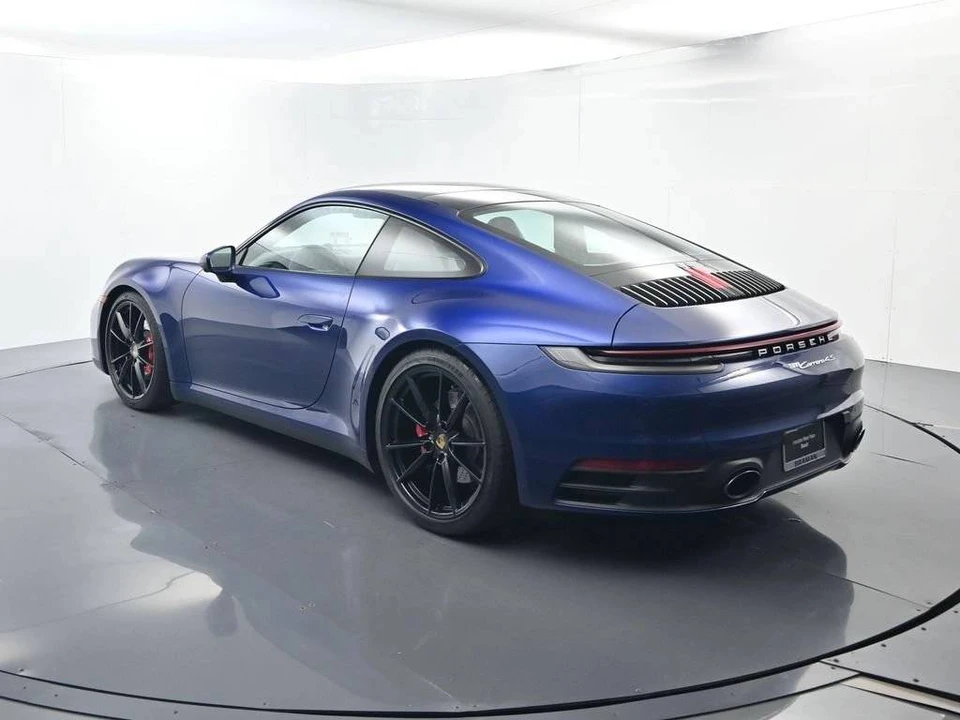 2022 Porsche 992 Carrera 4S - Image 3 of 5
