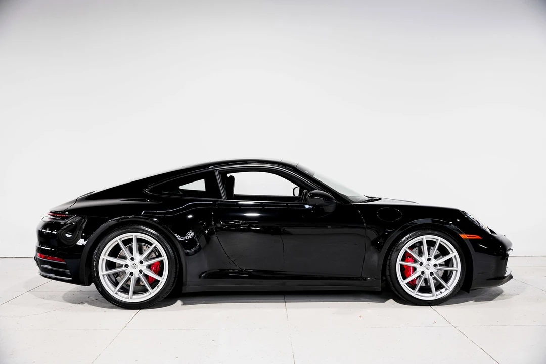 2022 Porsche 992 Carrera 4S - Image 2 of 31