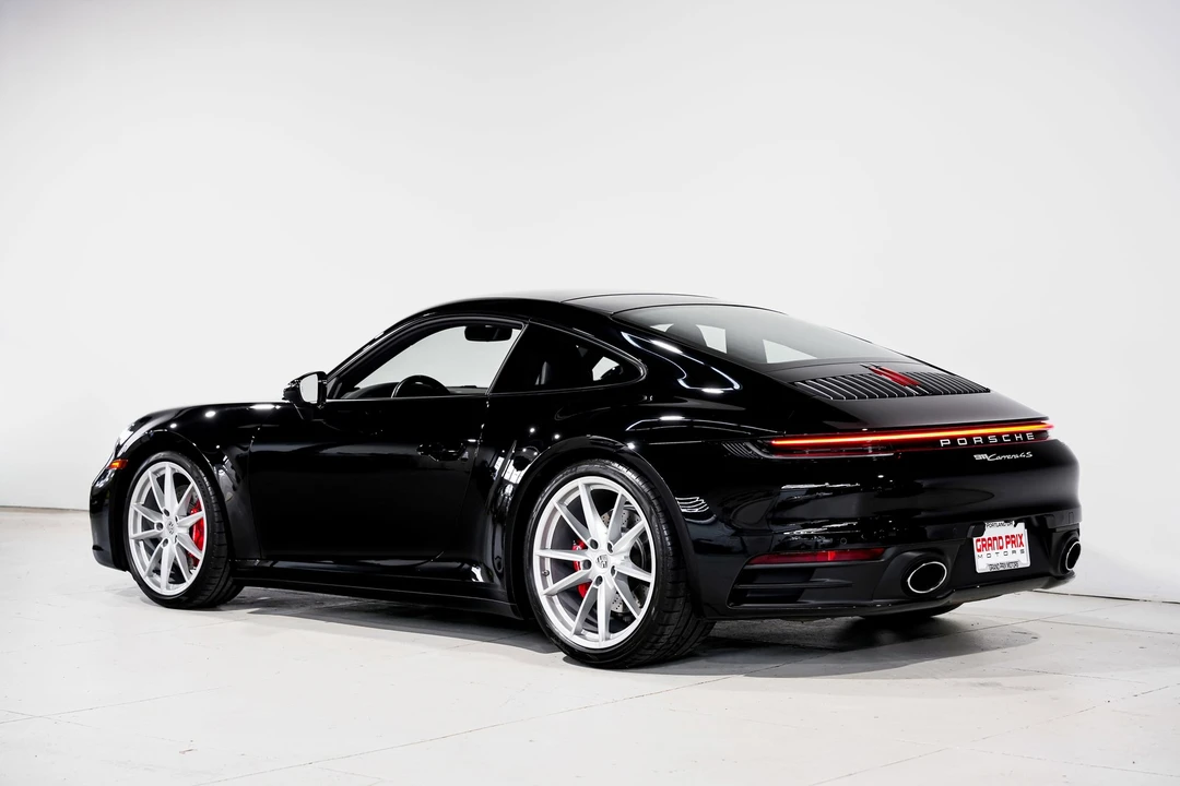 2022 Porsche 992 Carrera 4S - Image 8 of 21