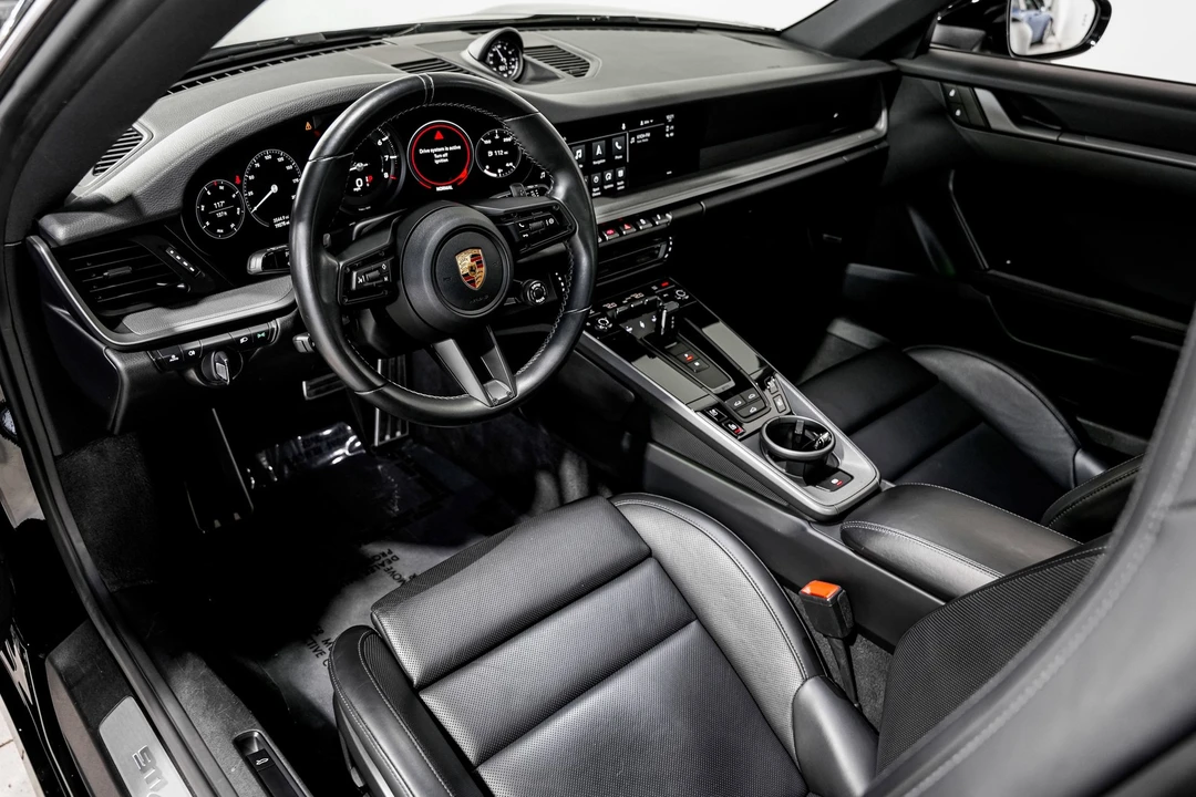 2022 Porsche 992 Carrera 4S - Image 9 of 21