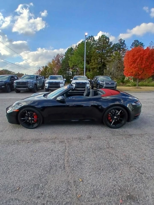 2022 Porsche 992 Carrera - Image 4 of 12