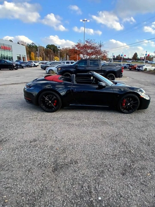 2022 Porsche 992 Carrera - Image 8 of 12