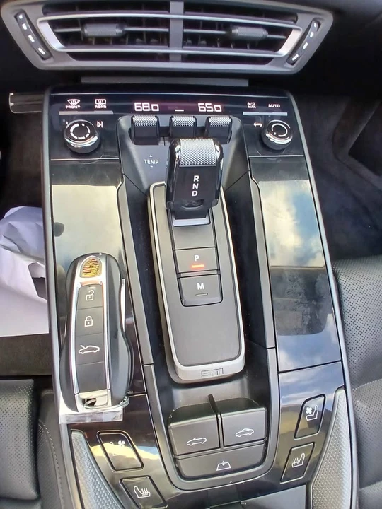 2022 Porsche 992 Carrera - Image 12 of 12