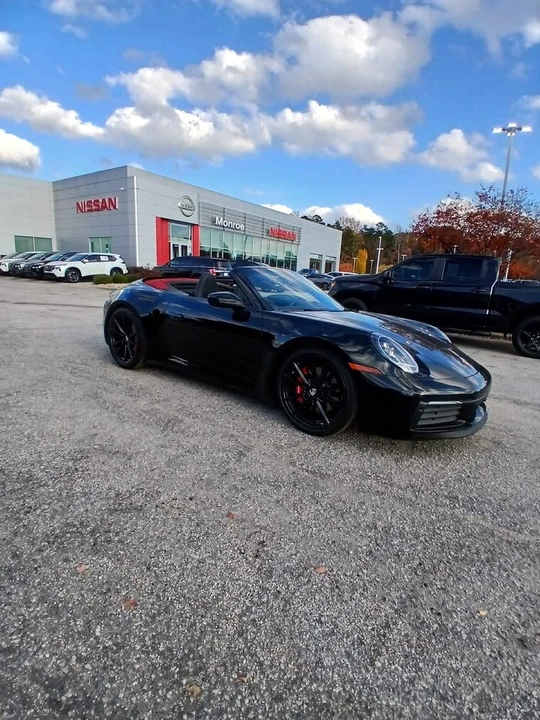 2022 Porsche 992 Carrera - Image 10 of 12