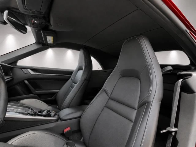 2022 Porsche 992 Carrera - Image 19 of 22