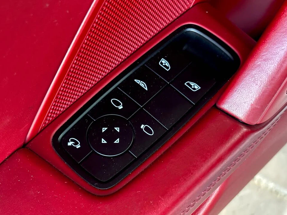 2022 Porsche 992 Carrera - Image 27 of 31