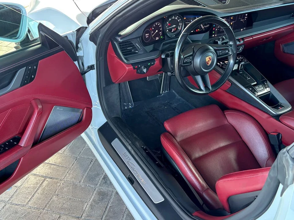 2022 Porsche 992 Carrera - Image 6 of 31
