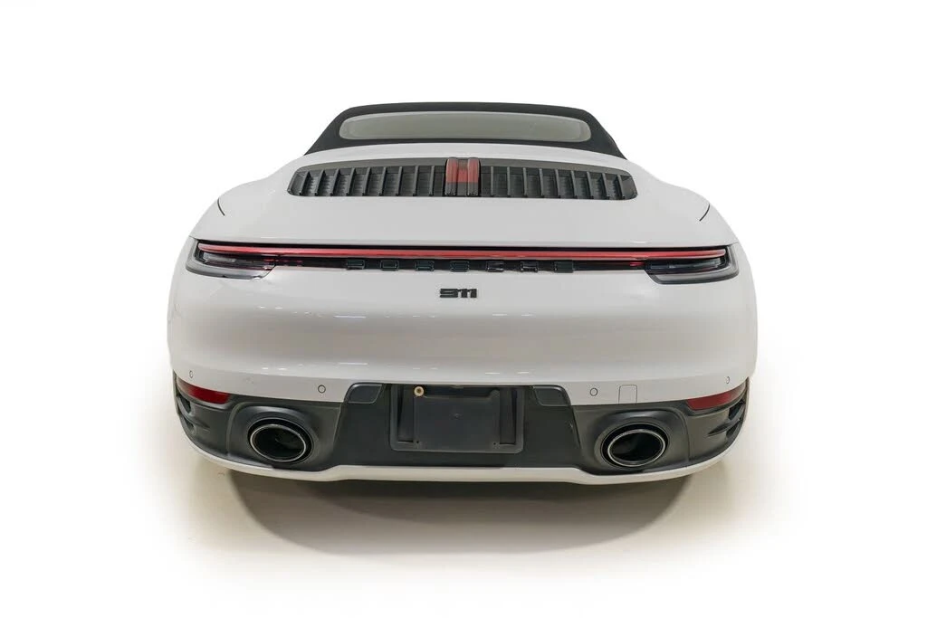 2022 Porsche 992 Carrera - Image 16 of 31